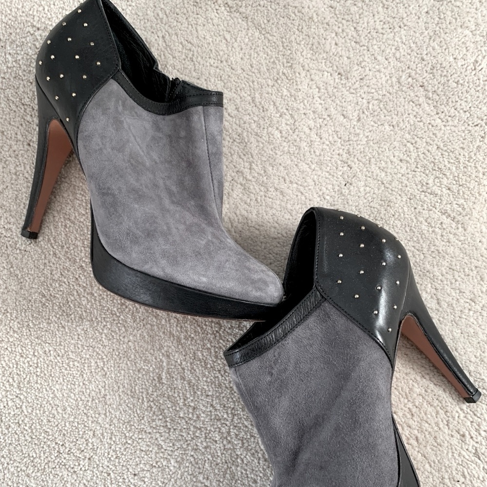 Mocca suede studded booties